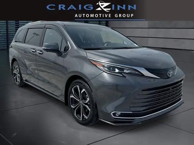 2025 Toyota Sienna Platinum for sale in North Miami, FL