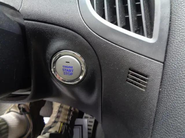 2010 Hyundai Genesis Coupe 3.8 Track