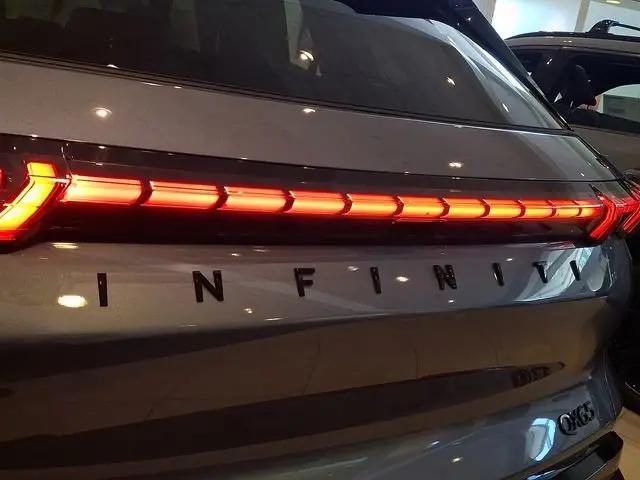 2027 INFINITI X6 AUTOGRAPH