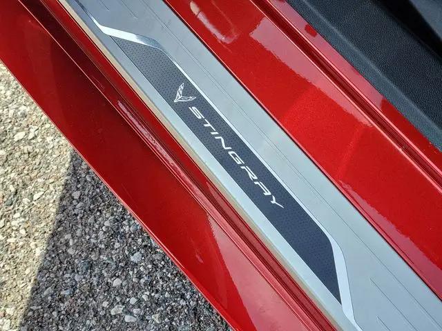2025 Chevrolet Corvette Stingray RWD Convertible 2LT