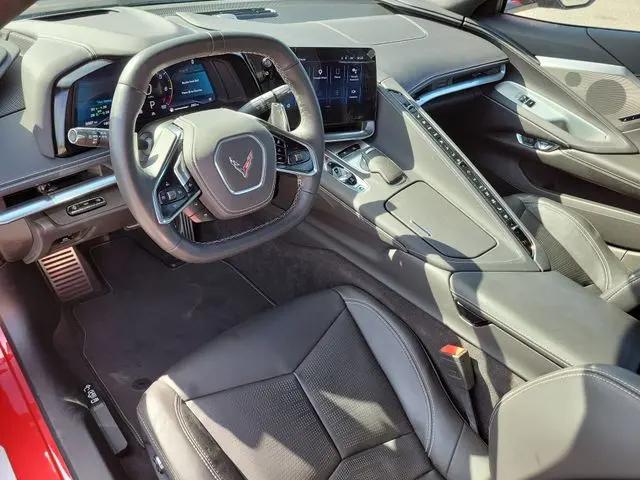 2025 Chevrolet Corvette Stingray RWD Convertible 2LT