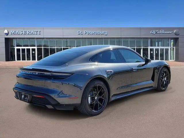 2020 Porsche Taycan Turbo