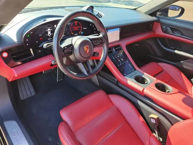 2020 Porsche Taycan Turbo