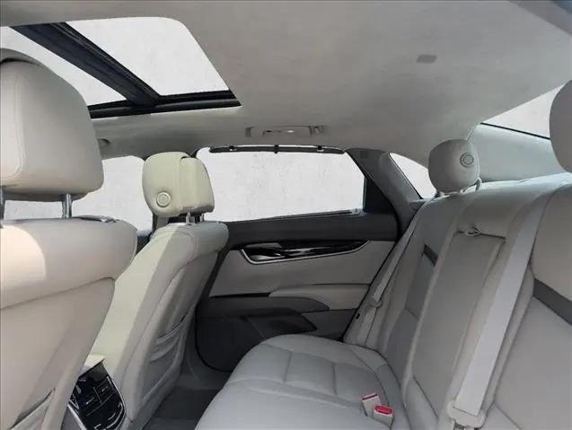 2013 Cadillac XTS Platinum