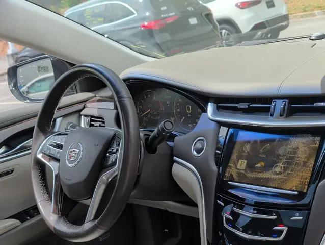 2013 Cadillac XTS Platinum