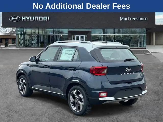 2026 Hyundai Venue SEL w/Two-Tone Roof