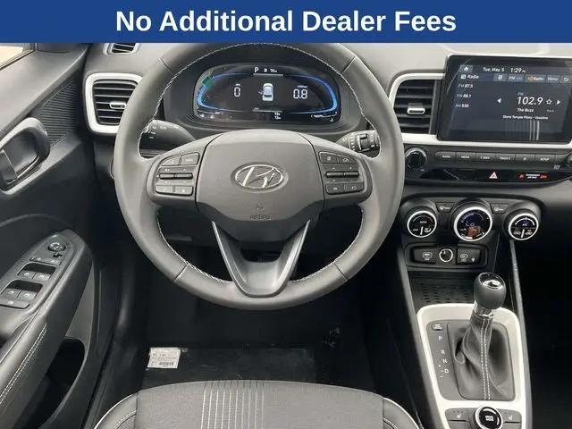 2026 Hyundai Venue SEL w/Two-Tone Roof