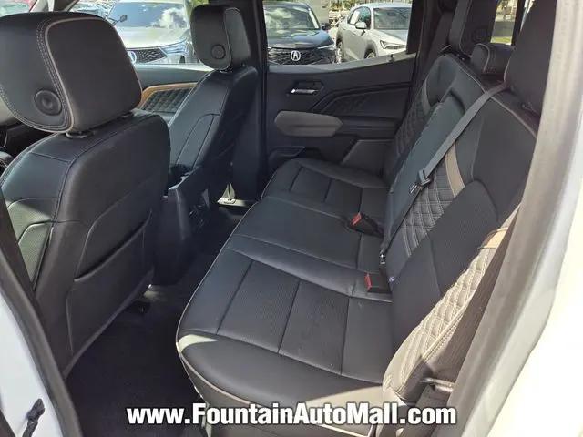 2023 GMC Canyon 4WD Crew Cab Short Box Denali