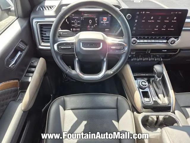 2023 GMC Canyon 4WD Crew Cab Short Box Denali
