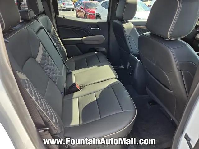 2023 GMC Canyon 4WD Crew Cab Short Box Denali