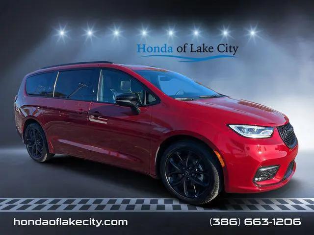 2025 Chrysler Pacifica Limited for sale in Lake City, FL