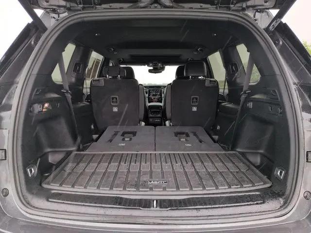 2023 Jeep Grand Cherokee L Altitude 4x4