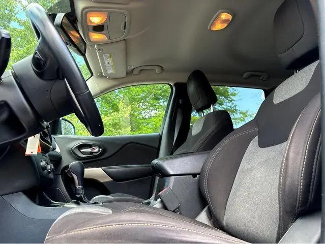 2018 Jeep Cherokee Latitude FWD