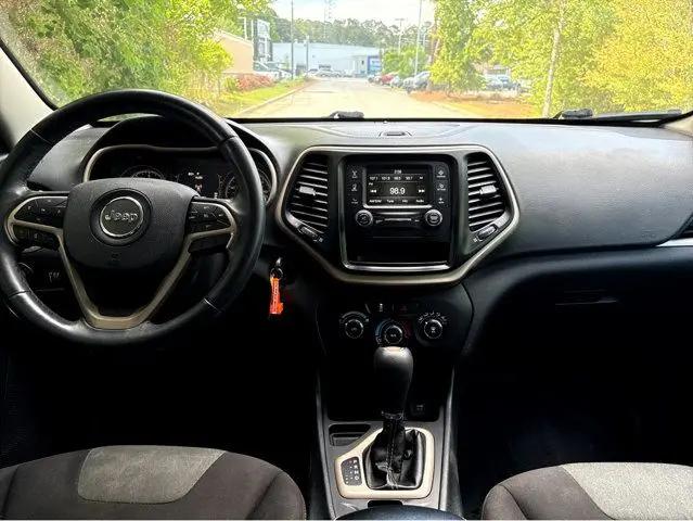 2018 Jeep Cherokee Latitude FWD