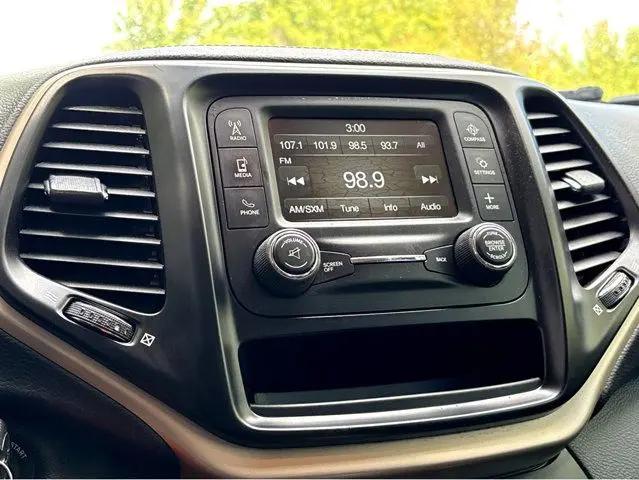2018 Jeep Cherokee Latitude FWD