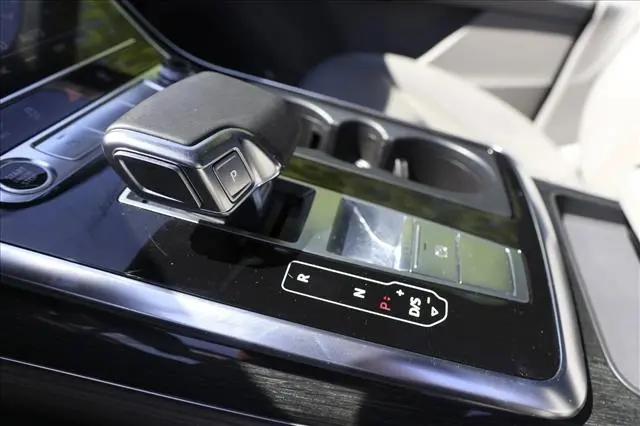 2021 Audi Q7 Prestige 55 TFSI quattro Tiptronic