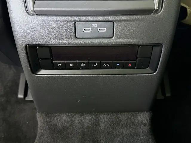 2024 Mazda X-90 3.3 Turbo Preferred Plus