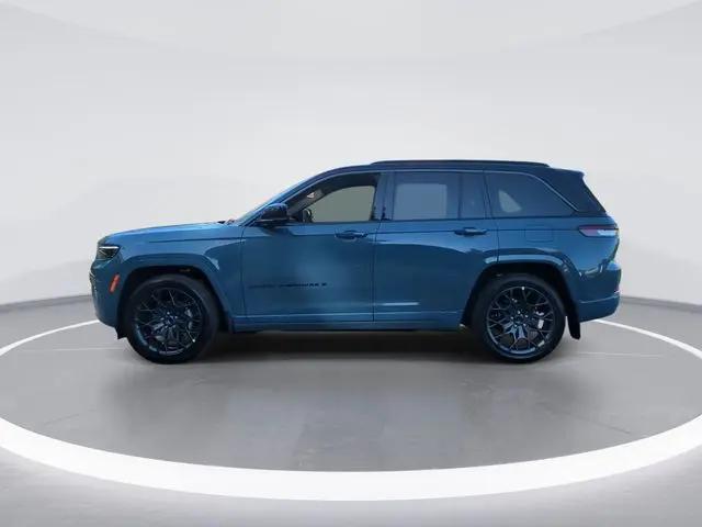 2026 Jeep Grand Cherokee Summit 4x4