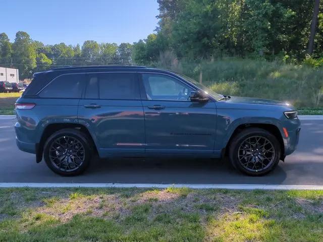 2026 Jeep Grand Cherokee Summit 4x4