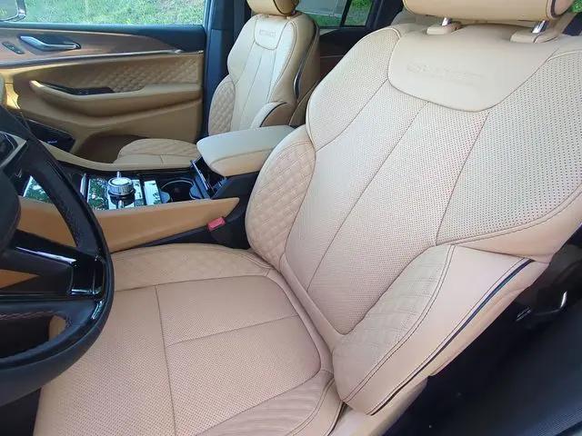 2026 Jeep Grand Cherokee Summit 4x4