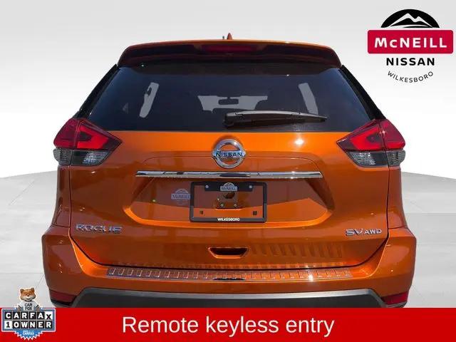 2017 Nissan Rogue SV