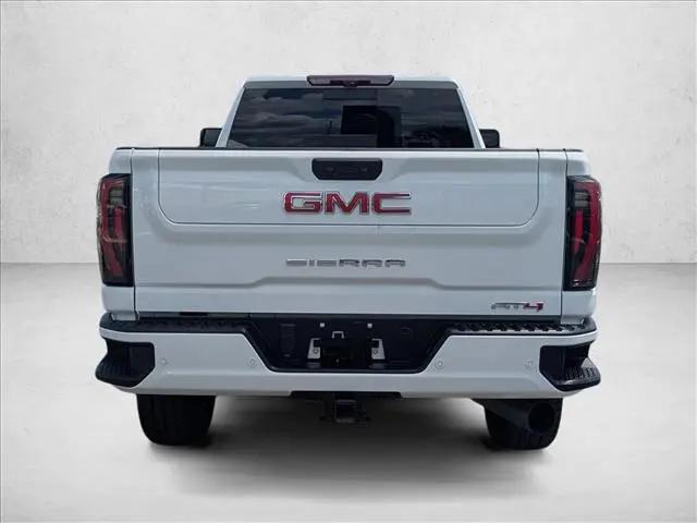 2024 GMC Sierra 2500HD 4WD Crew Cab Long Bed AT4