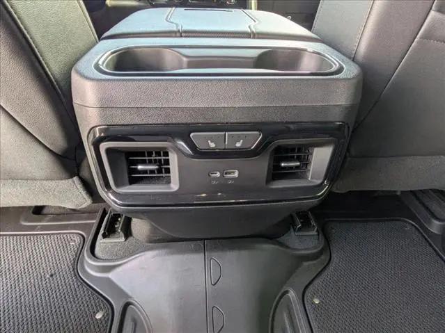 2024 GMC Sierra 2500HD 4WD Crew Cab Long Bed AT4