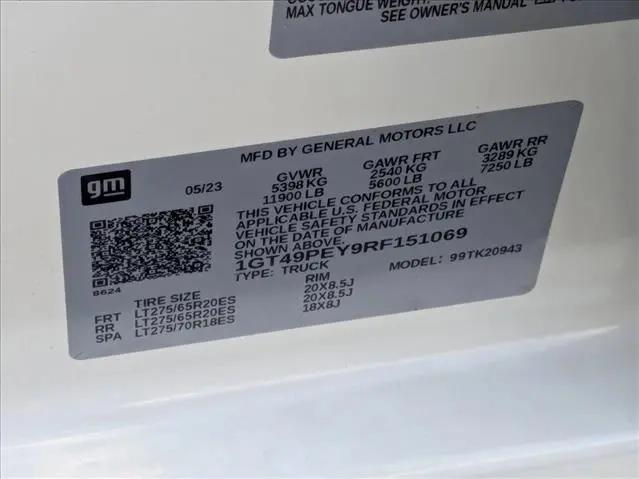 2024 GMC Sierra 2500HD 4WD Crew Cab Long Bed AT4