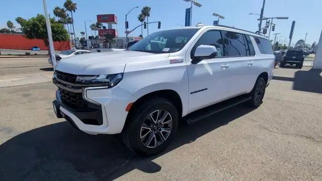 2022 Chevrolet Suburban 4WD Z71