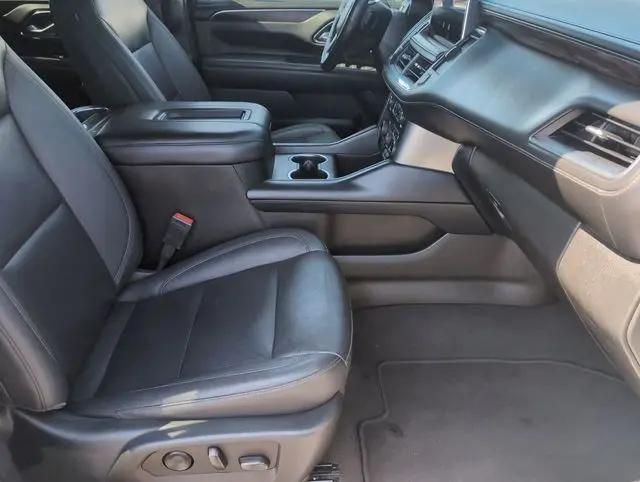 2022 Chevrolet Suburban 4WD Z71