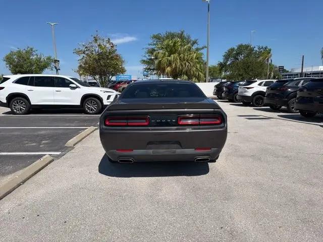 2018 Dodge Challenger SXT