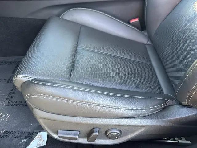 2025 Genesis G70 2.5T AWD