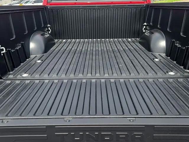 2026 Toyota Tundra SR5 CrewMax 5.5' Bed