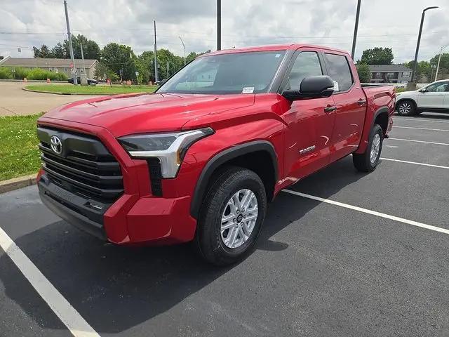 2026 Toyota Tundra SR5 CrewMax 5.5' Bed