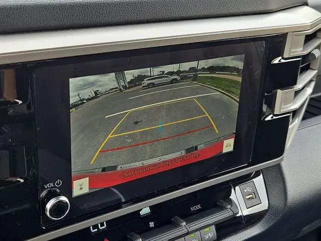 2026 Toyota Tundra SR5 CrewMax 5.5' Bed