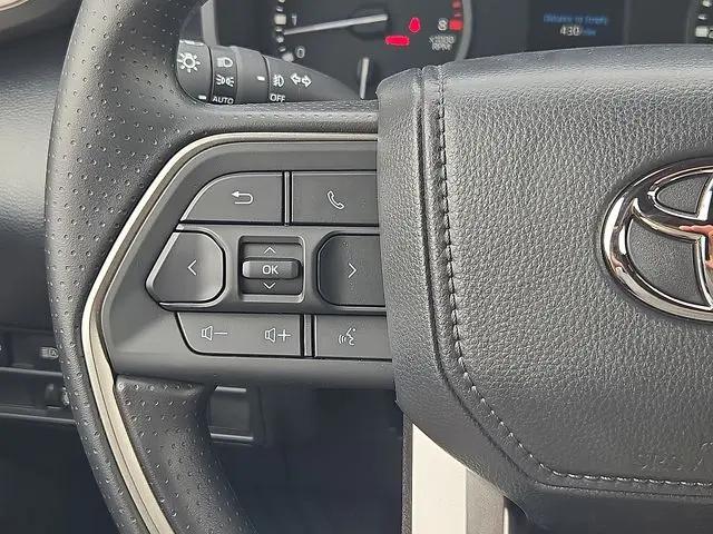 2026 Toyota Tundra SR5 CrewMax 5.5' Bed