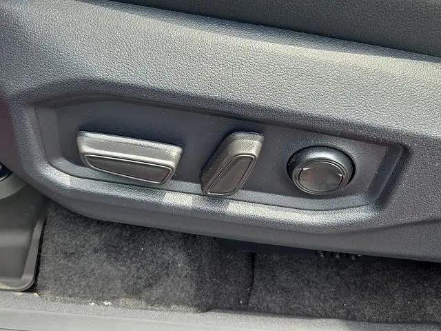 2026 Toyota Tundra Limited CrewMax 5.5' Bed
