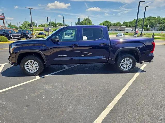 2026 Toyota Tundra SR5 CrewMax 5.5' Bed