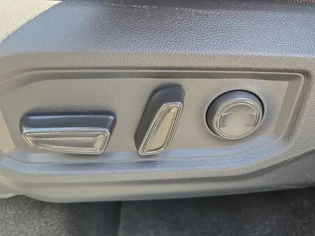 2026 Toyota Tundra SR5 CrewMax 5.5' Bed