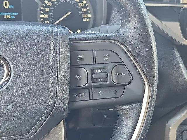 2026 Toyota Tundra SR5 CrewMax 5.5' Bed