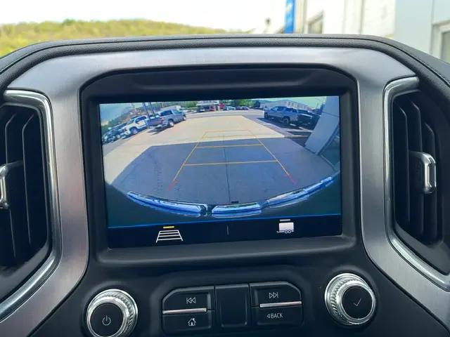 2021 GMC Sierra 1500 4WD Crew Cab Short Box Elevation