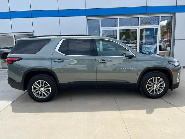 2023 Chevrolet Traverse AWD LT Cloth