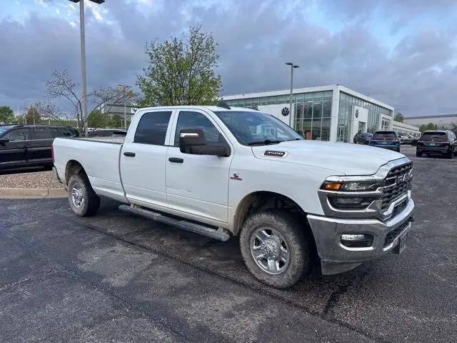 2025 Ram 3500 Tradesman Crew Cab 4x4 8' Box