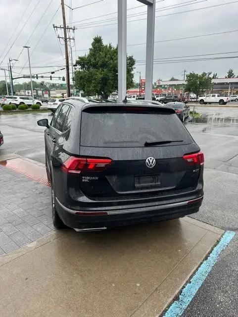 2019 Volkswagen Tiguan 2.0T SEL R-Line