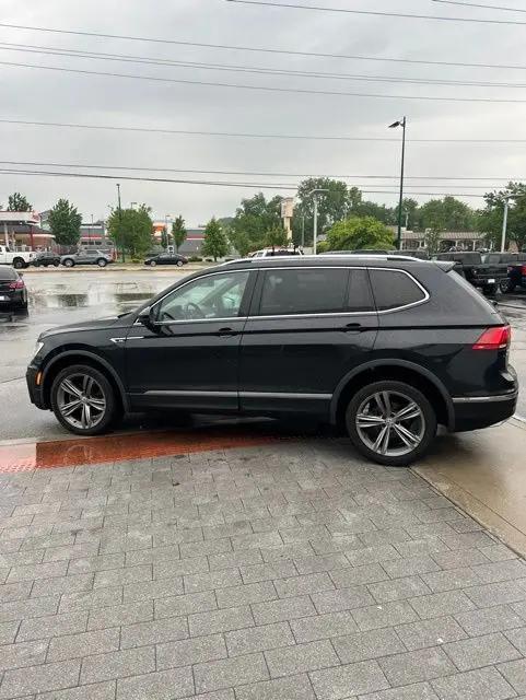 2019 Volkswagen Tiguan 2.0T SEL R-Line