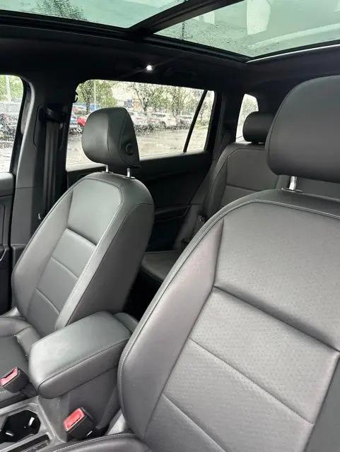 2019 Volkswagen Tiguan 2.0T SEL R-Line