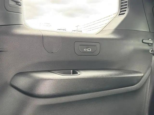 2026 Jeep Grand Cherokee L Altitude 4x4