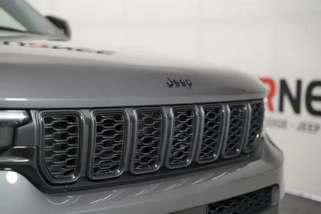 2025 Jeep Grand Cherokee L Limited 4x4