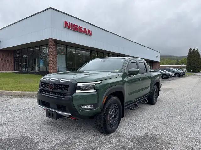 2025 Nissan Frontier Crew Cab PRO-4X 4x4