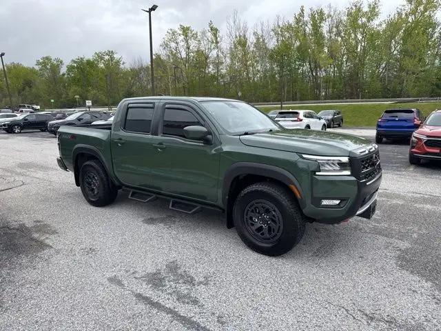 2025 Nissan Frontier Crew Cab PRO-4X 4x4
